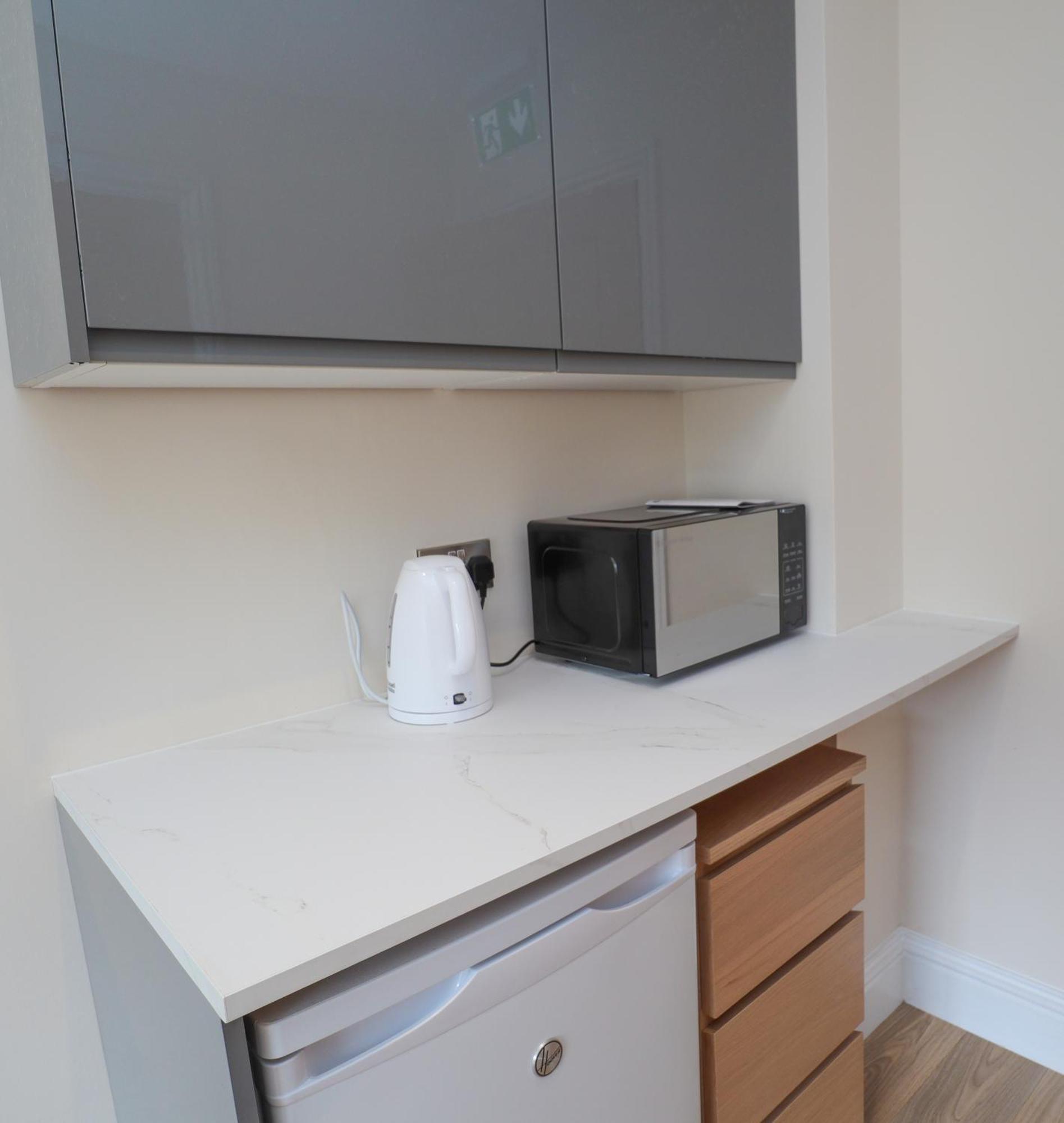 Aqua Nest Eastbourne - En-Suite, Free Parking, Kitchen Exteriér fotografie